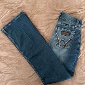 WOMEN'S WRANGLER RETRO® MAE BOOT CUT JEAN